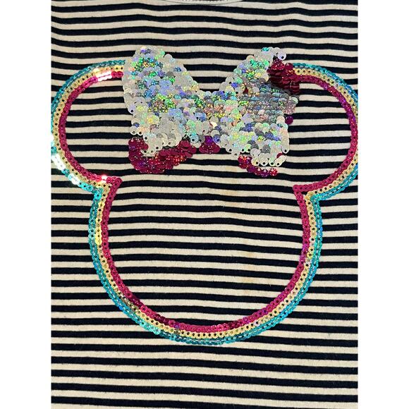 Disney T-Shirt Bundle of 4 Toy Story Jessie Buzz Descendants Minnie Size 5-6 - Picture 6 of 16